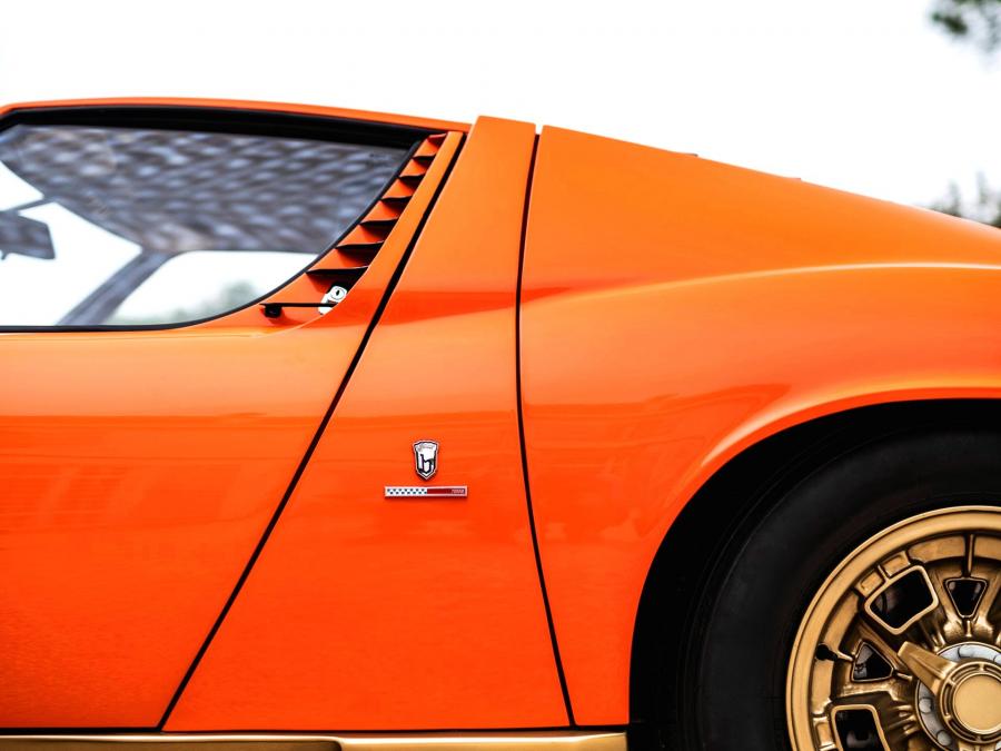 Детали экстерьера Lamborghini Miura P400 (3171) 1967 года  (фото 6 из 41)